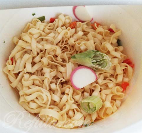 完全メシ日清どん兵衛カレーうどん5