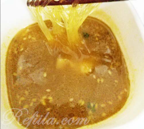 iSDG麻辣湯黄色のトマトスープ8